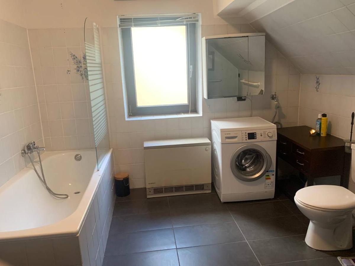 2 Room Apartament Messe Есен Екстериор снимка