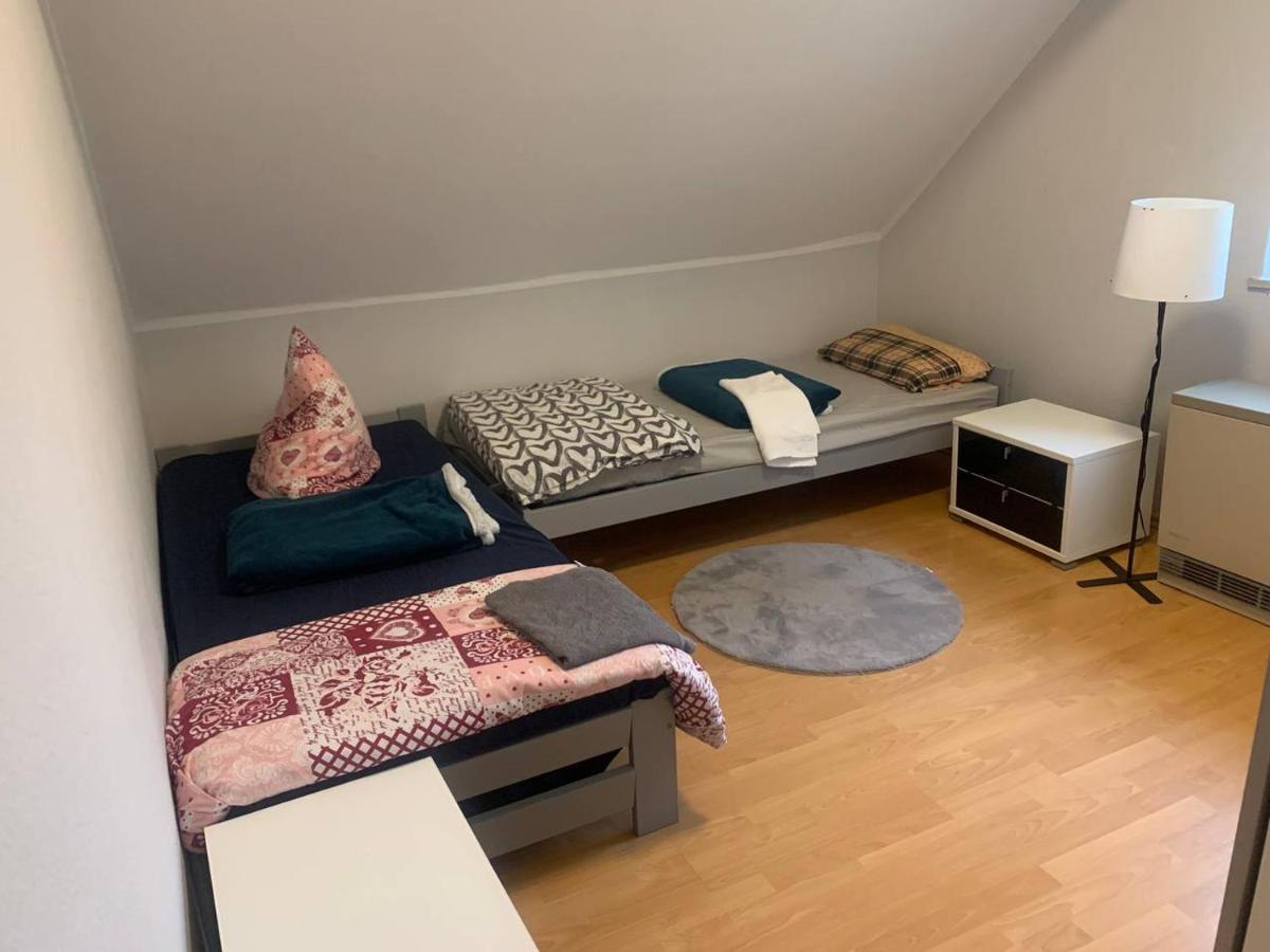 2 Room Apartament Messe Есен Екстериор снимка