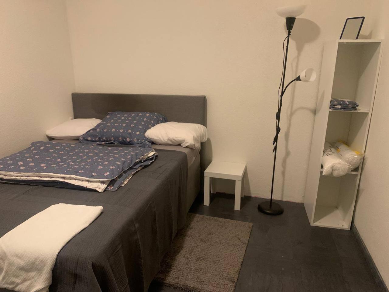 2 Room Apartament Messe Есен Екстериор снимка
